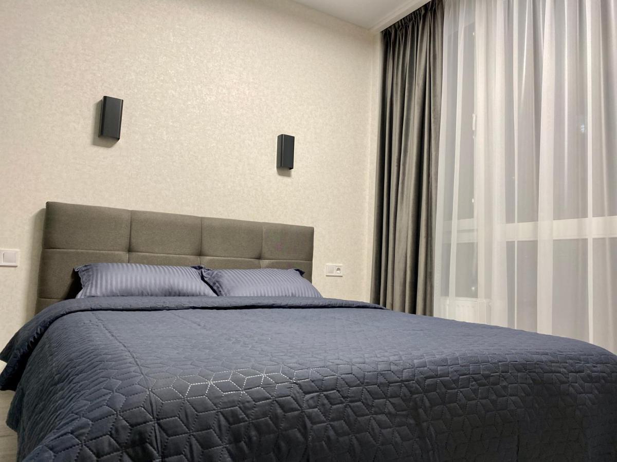 Slavutich Apartments Near Metro Station Киев Экстерьер фото