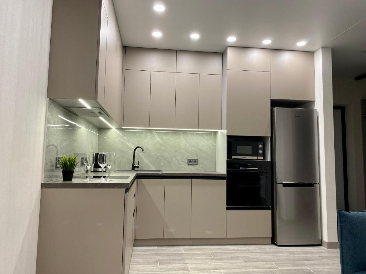 Slavutich Apartments Near Metro Station Киев Экстерьер фото